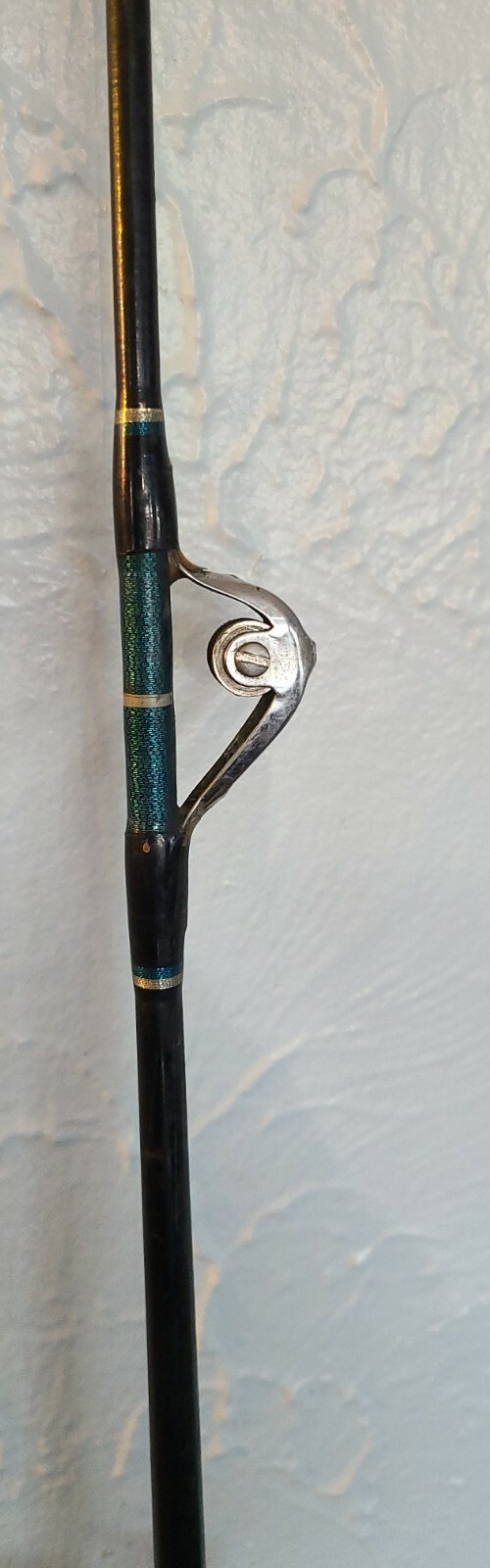 Shakespeare Tidewater – BTW56AR 5′ 6″ 40-80Lb – All Roller 1 Piece Fishing Rod