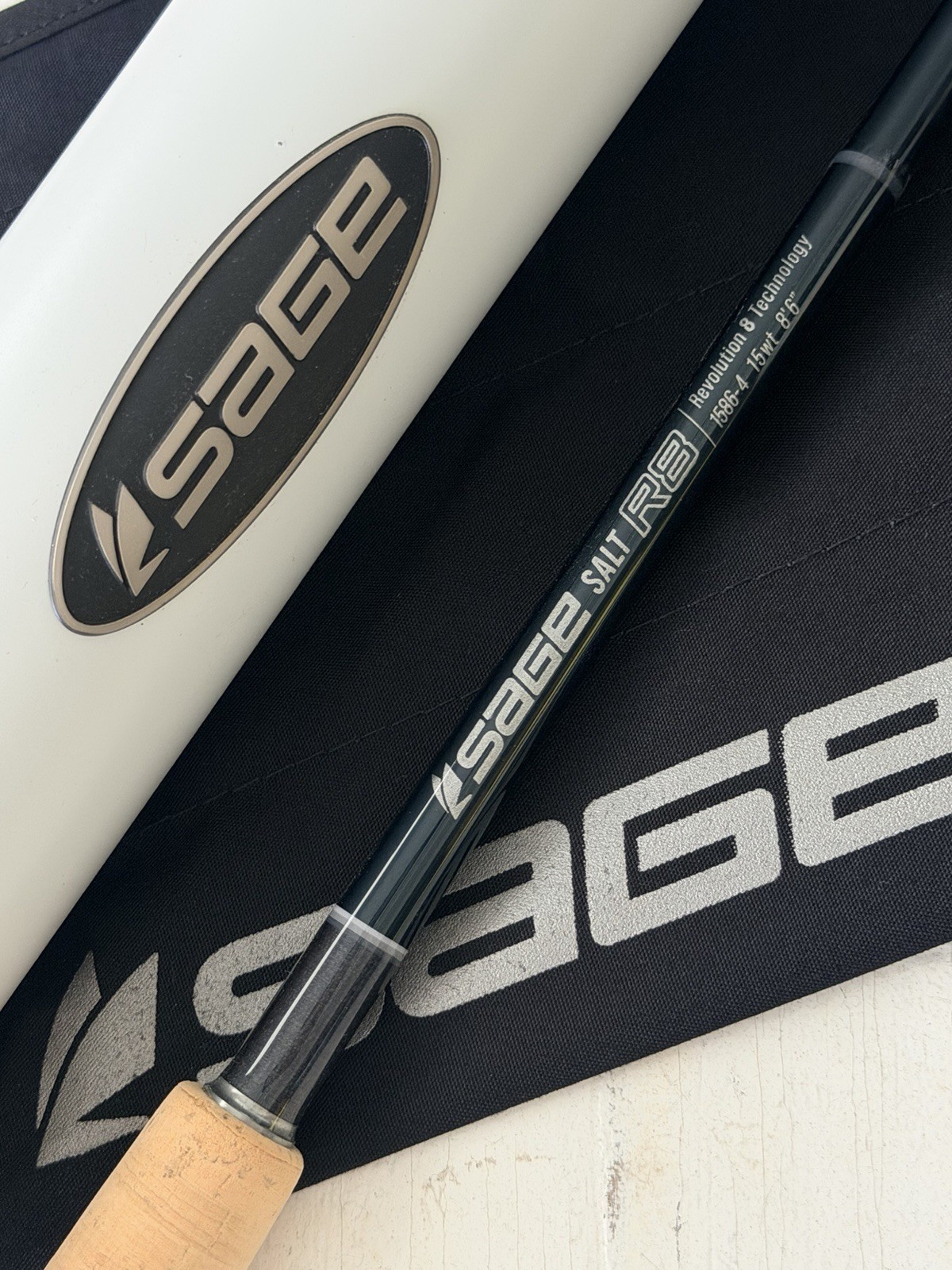 **BEAUTIFUL** 🔥 SAGE R8 SALT 15wt. 8’6”in~4Pc FlyRod!! 🔥~LEGENDARY~🔥