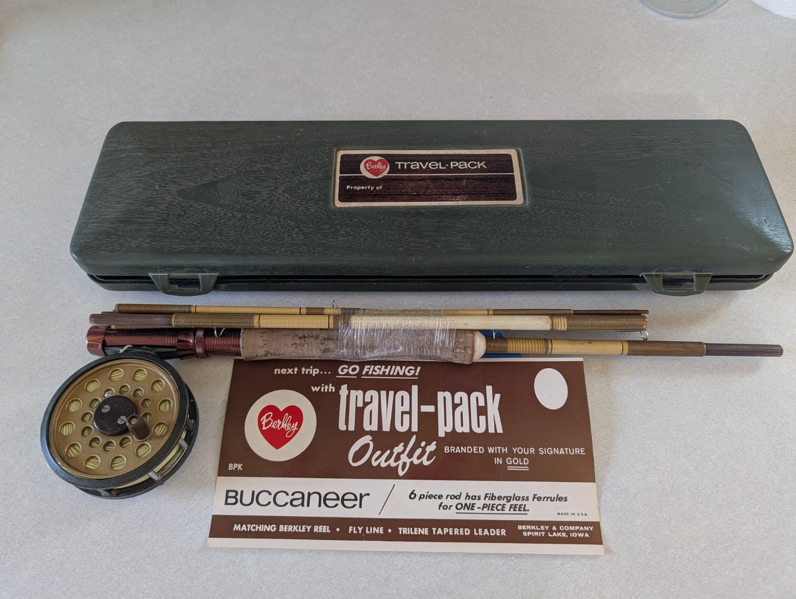 Vintage Berkley Buccaneer Fly Rod Travel Pack Fishing Rod & Reel. Model B6f-6’6″
