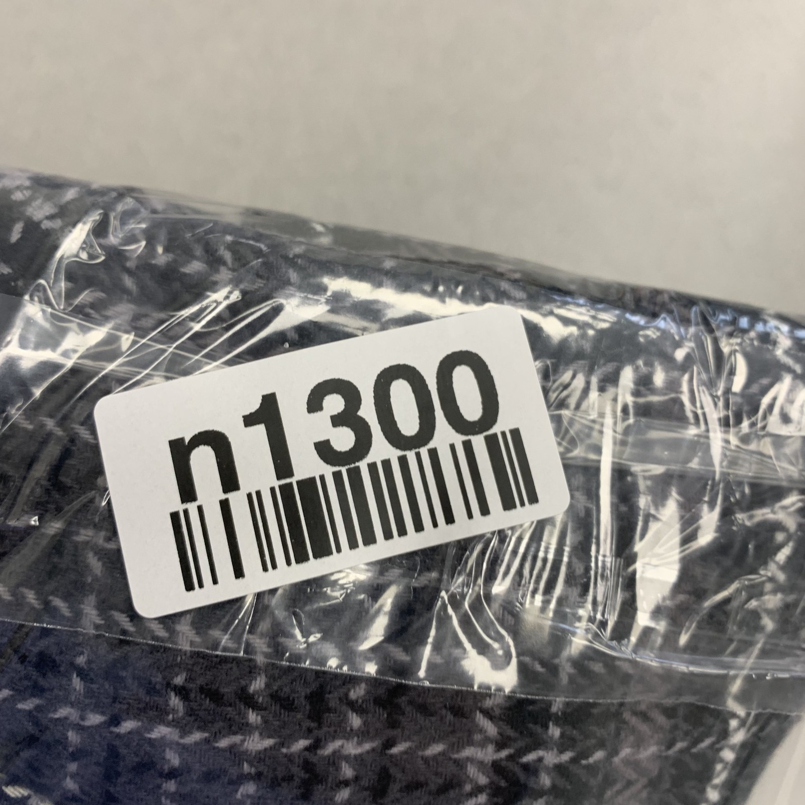 Orvis Men’s S Classic Plaid Beefy Flannel Shirt S Black & Gray 100% Cotton n1300
