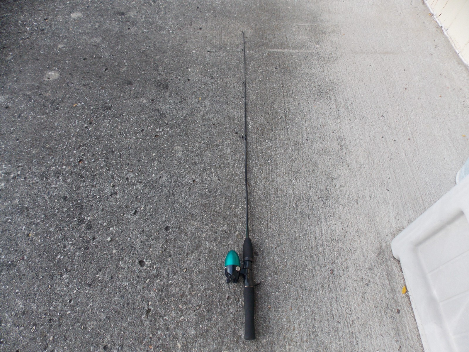 Shakespeare MICROCAST COMBO MC-46-1UL (4’6″) 2-4lb Line SUPER CLEAN 3/25