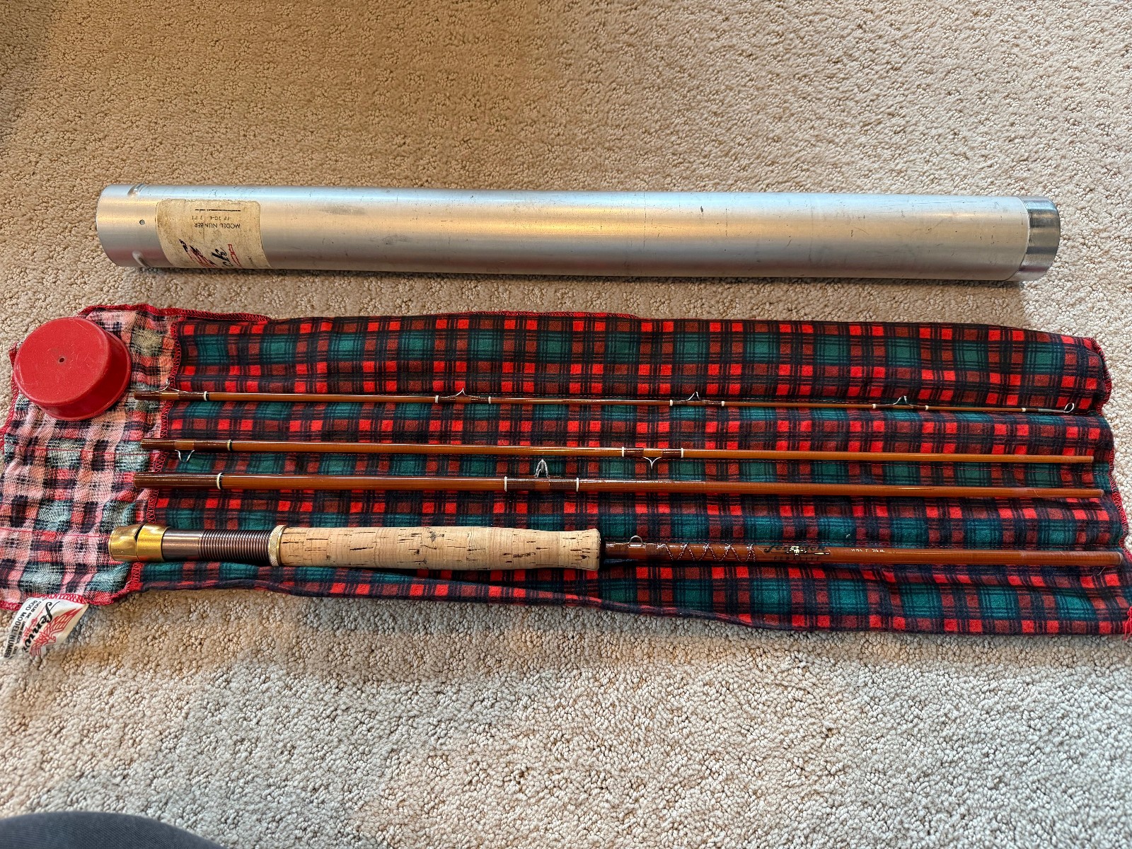 Early Fenwick Ferralite FF70-4 Fly Rod – 6wt 7′ With Original Sock & Tube