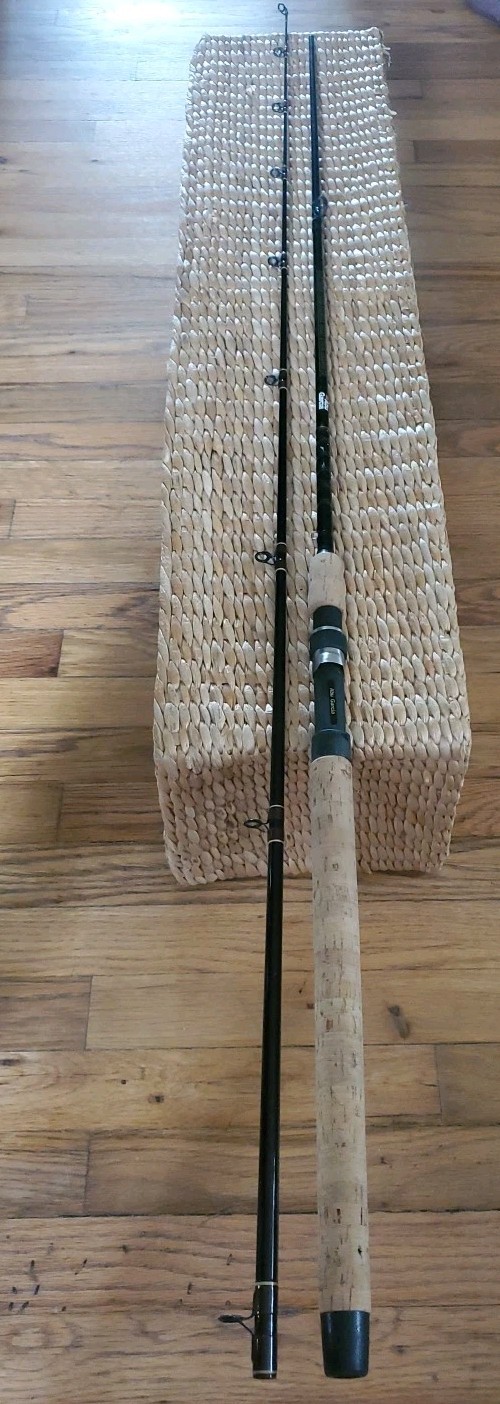 Near Mint Abu Garcia Northern Plus Five Pounder 7’6″ 2pc 6-17lb Med Spining Rod