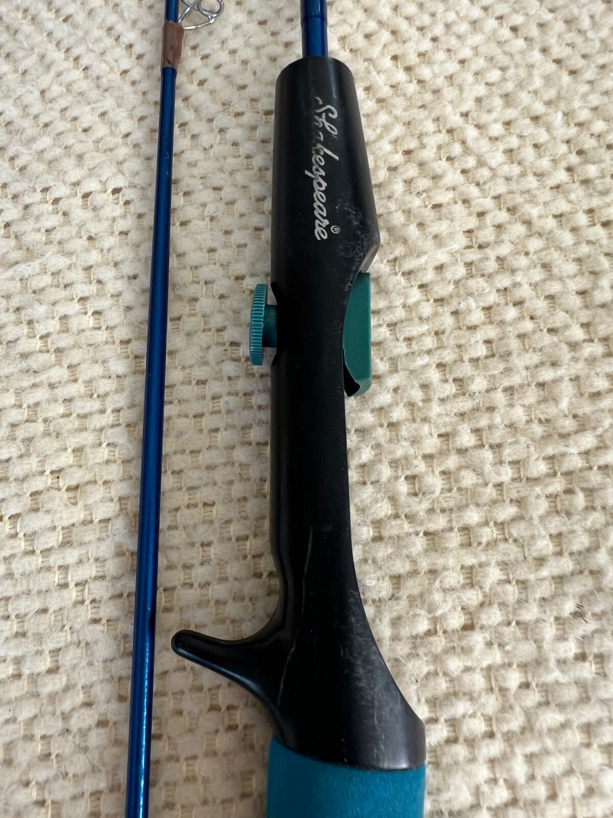 Shakespeare Batman Spin Cast Rod