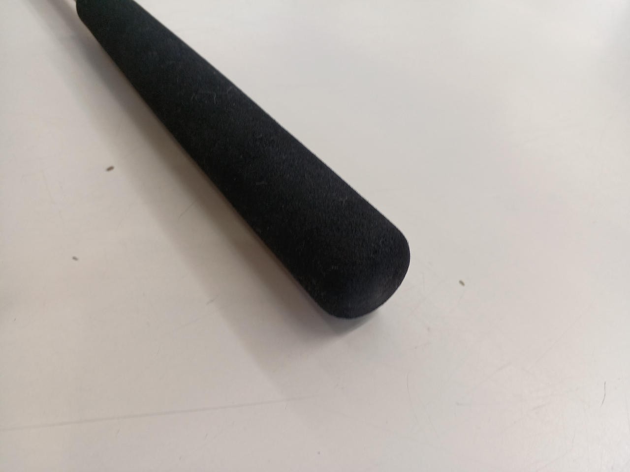 Daiwa Analystar Red Mutsu Fishing Rod 1.95m (76.8in), 2-Piece, 150g