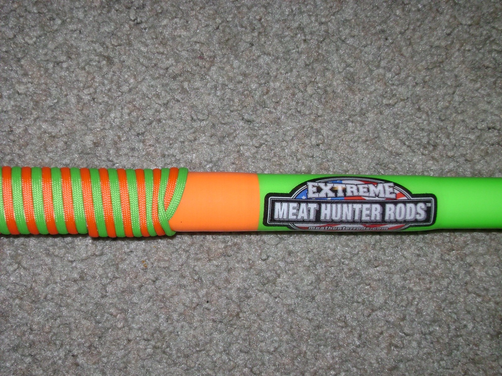 GLOW ROD MEAT HUNTER EXTREME 10′ GREEN GLOW Casting Rod – BIG FISH, STRIPER !