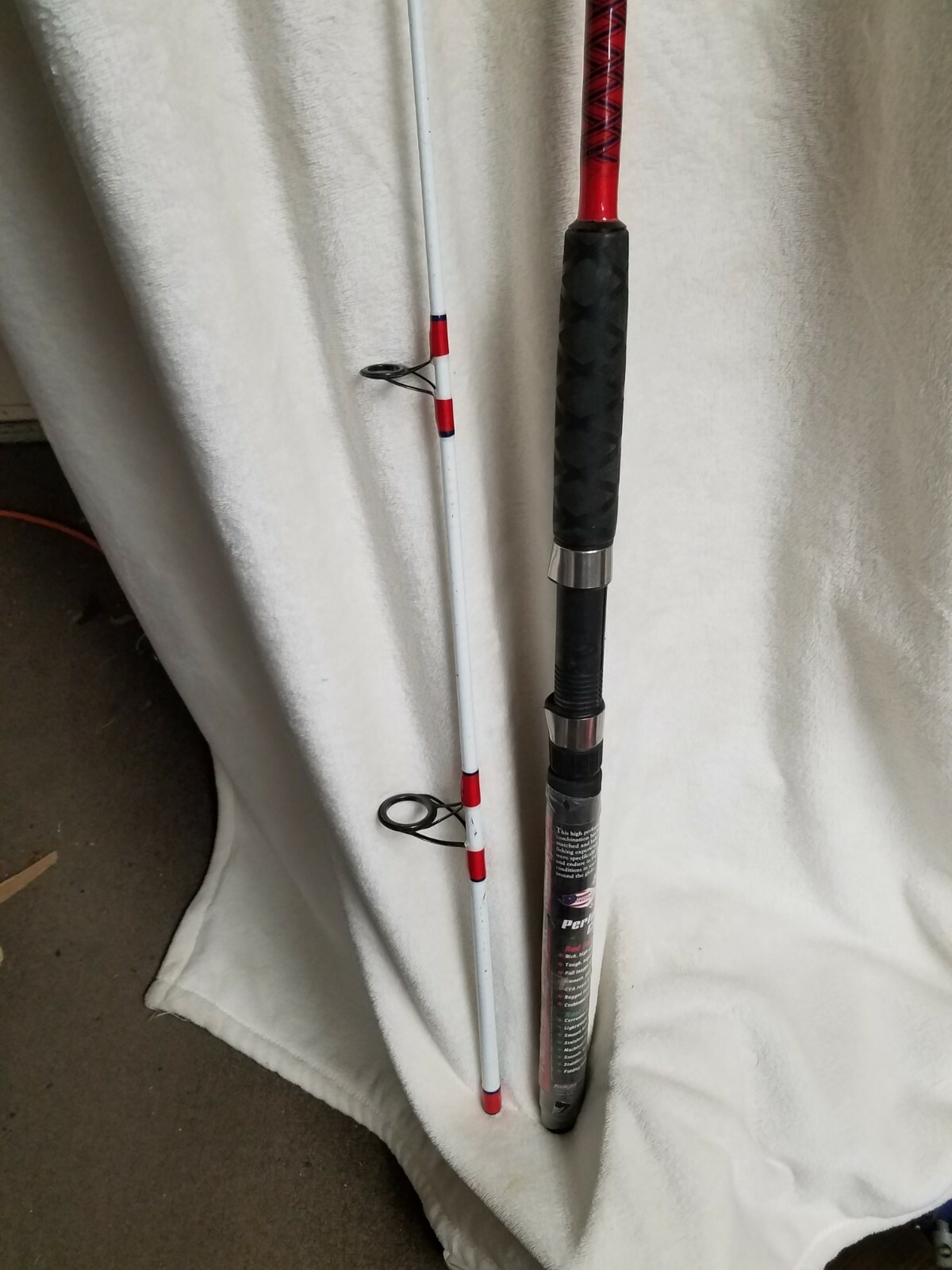 FISHIN NATIONS FN662 6′ 6″ 10-25lb. Line 2 Pc. Fishing Rod