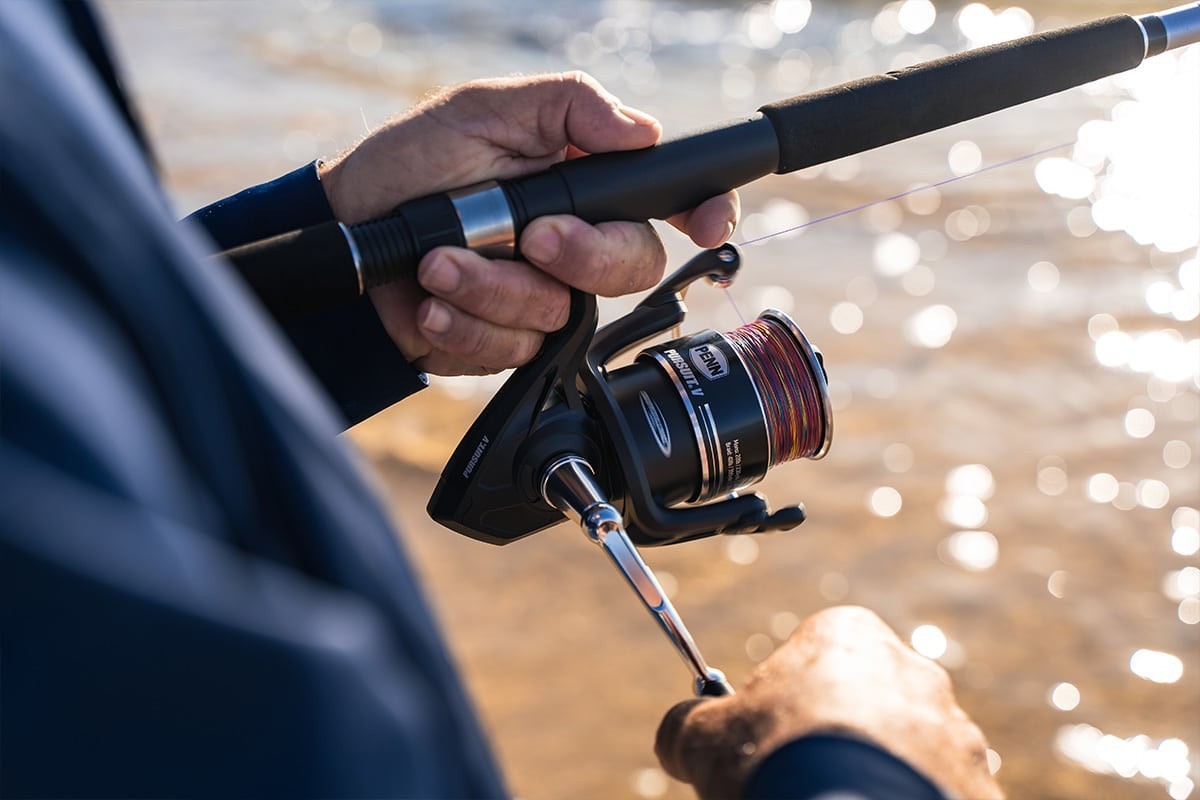 PENN – Pursuit V 3000 – 7’0″ 2 Piece Spinning Combo – 4–8kg – 1645033 702SPM