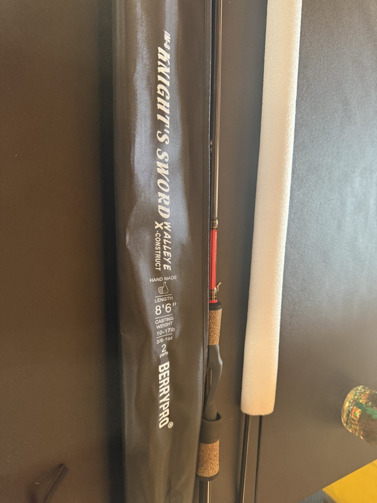 Salmon & Steelhead Spinning Rod IM8 Carbon Walleye Fishing Rod 8’6”