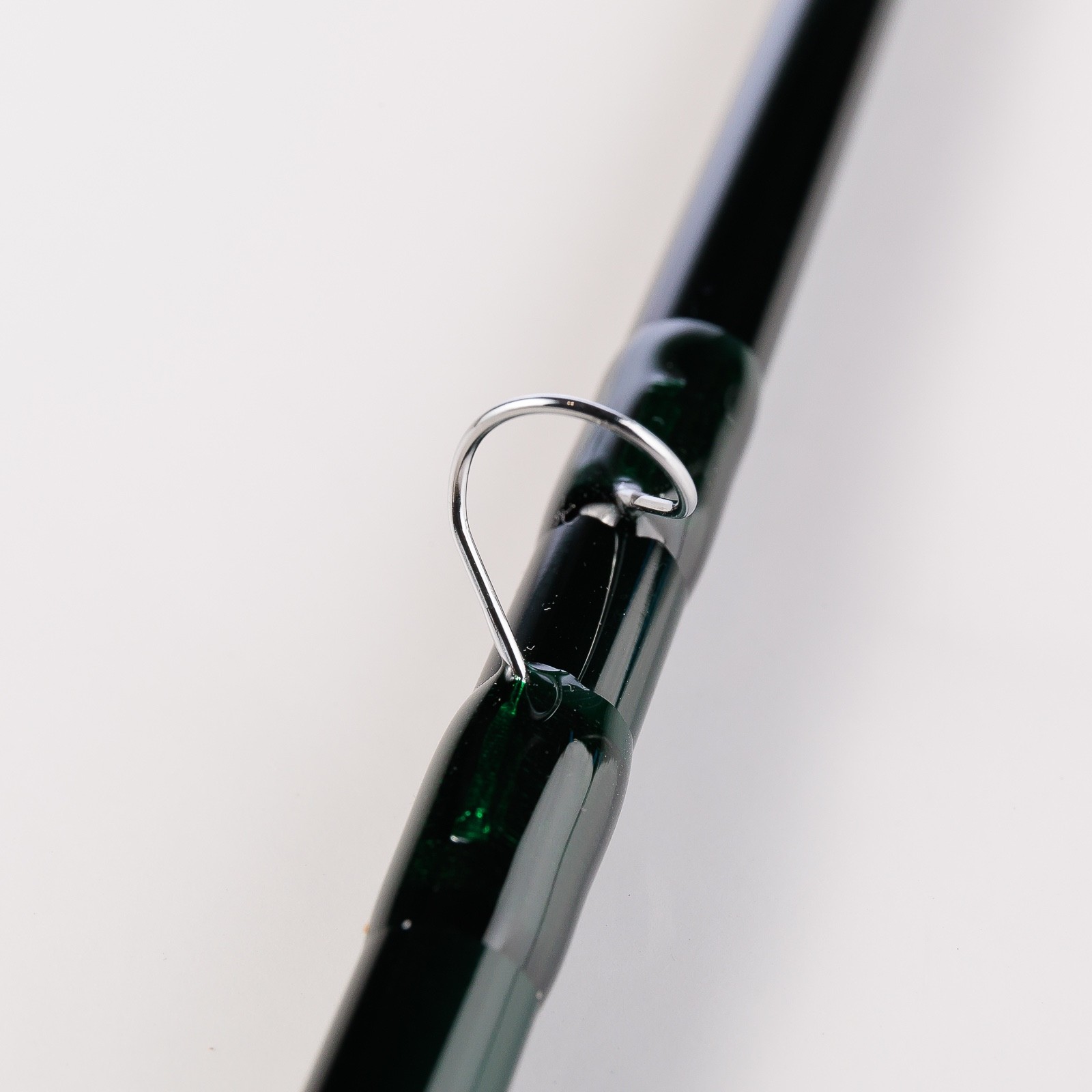 R L Winston AIR 2 9 FT 5 WT Fly Rod – Free Fly Line – FREE 2 DAY SHIPPING