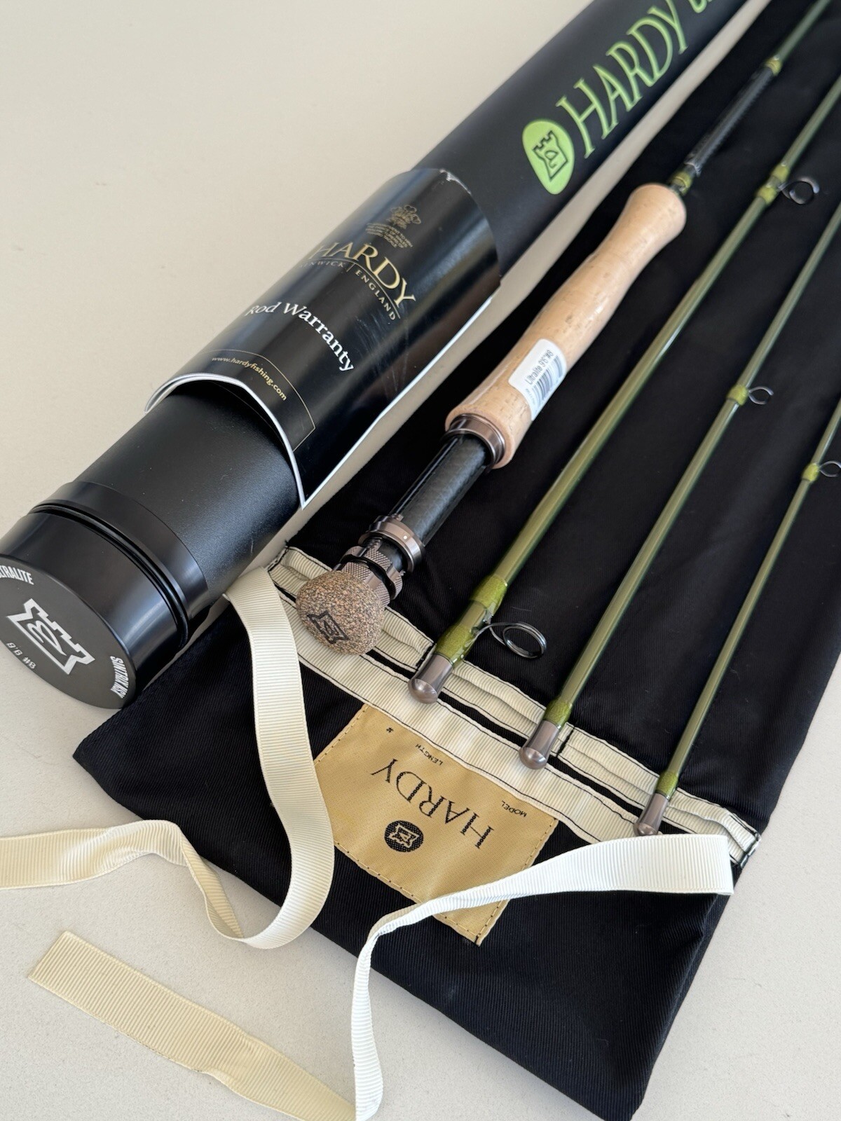 **BEAUTIFUL** NEW HARDY 8wt. 9’6in 4pc Ultralite Sintrix NSX Fly Rod!! BRAND NEW