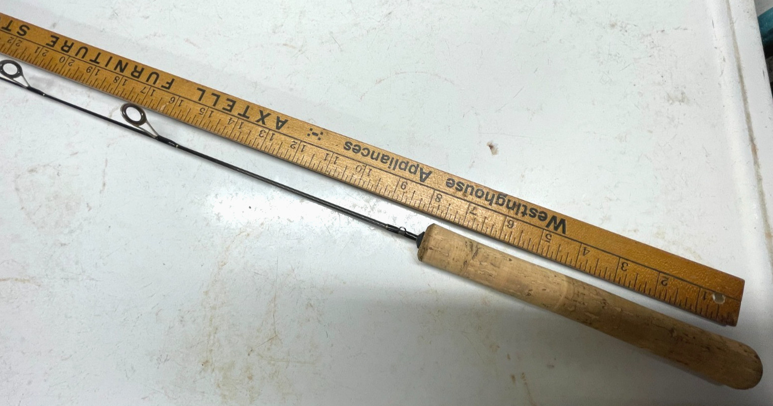 Scheels Outfitters “Tourney” S340 28″ M Ultra-lite Graphite Ice Fishing Rod