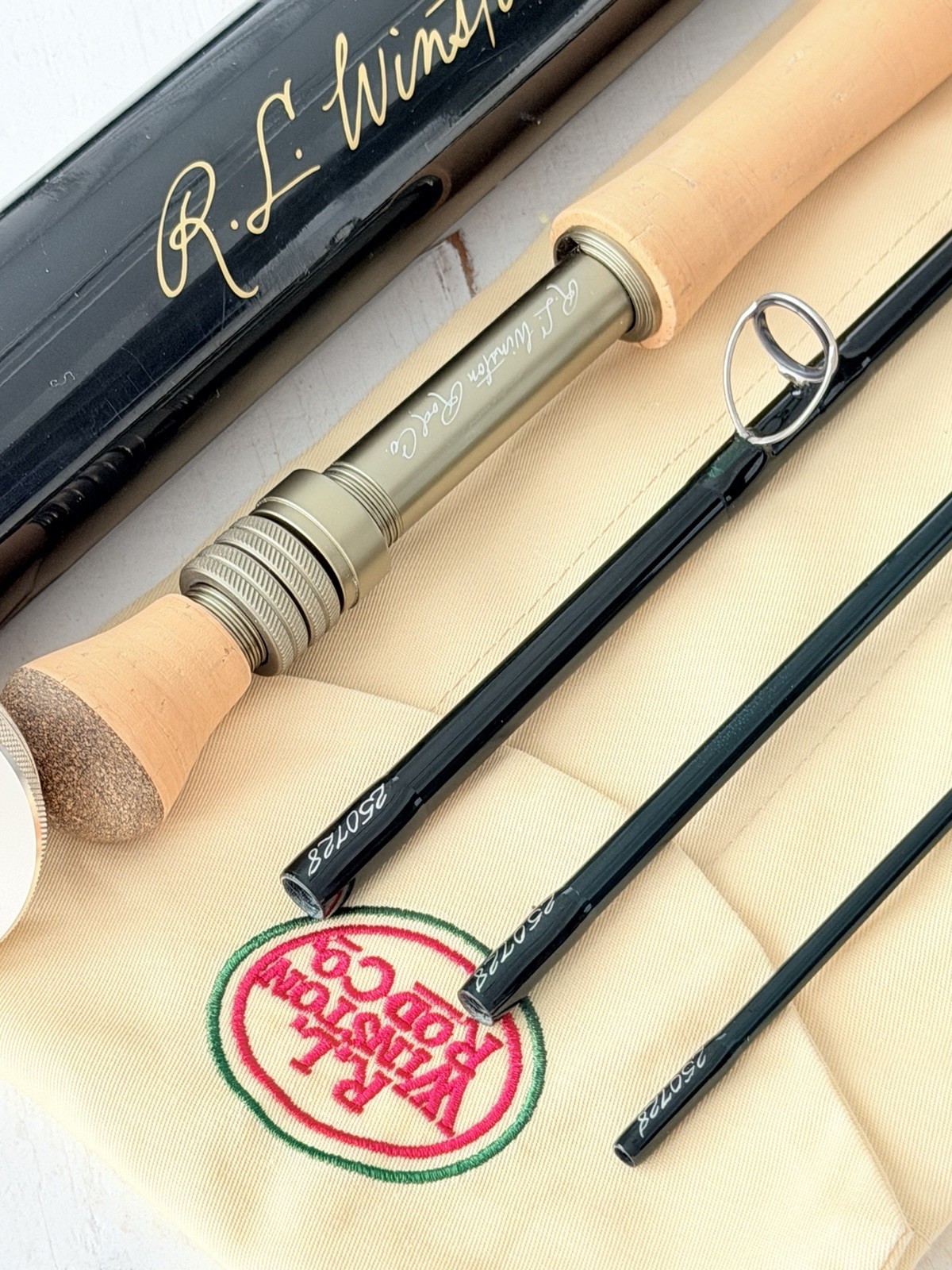 **BEAUTIFUL**🔥RL WINSTON ALPHA + 6wt. 9’ft FlyRod!! 🔥