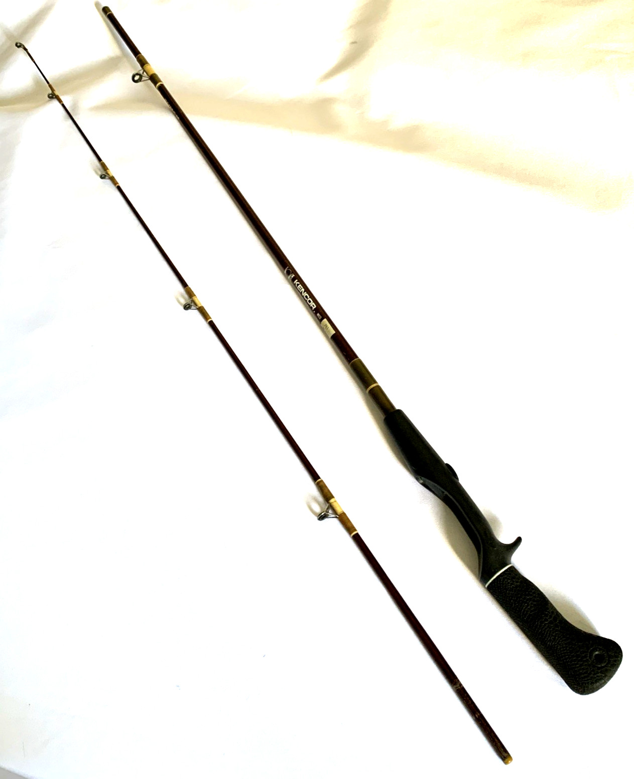 Kencor 261 Tenlew Magnaglas 5’11” Two Sections 6-20Lb Casting Fishing Rod USA