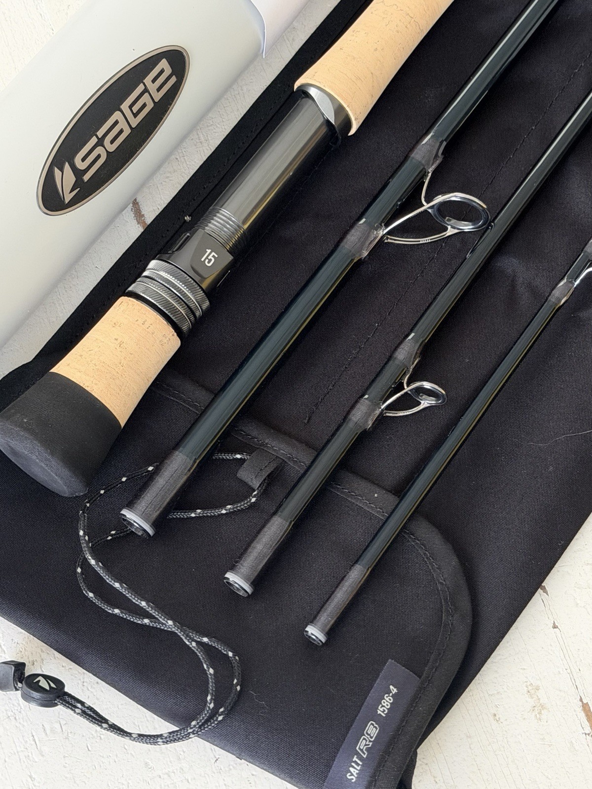 **BEAUTIFUL** 🔥 SAGE R8 SALT 15wt. 8’6”in~4Pc FlyRod!! 🔥~LEGENDARY~🔥