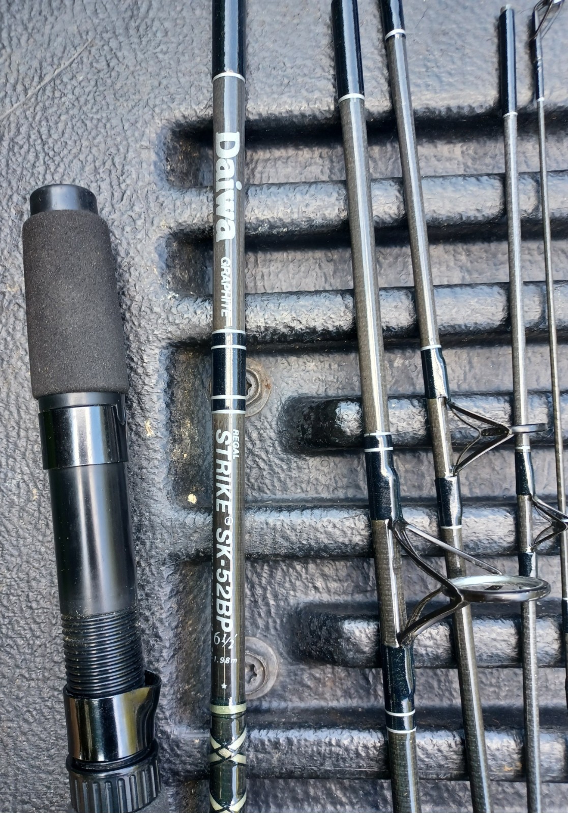 Daiwa REGAL SK52BP 6’6” Light Action Graphite Travel Spinning Rod Nice!