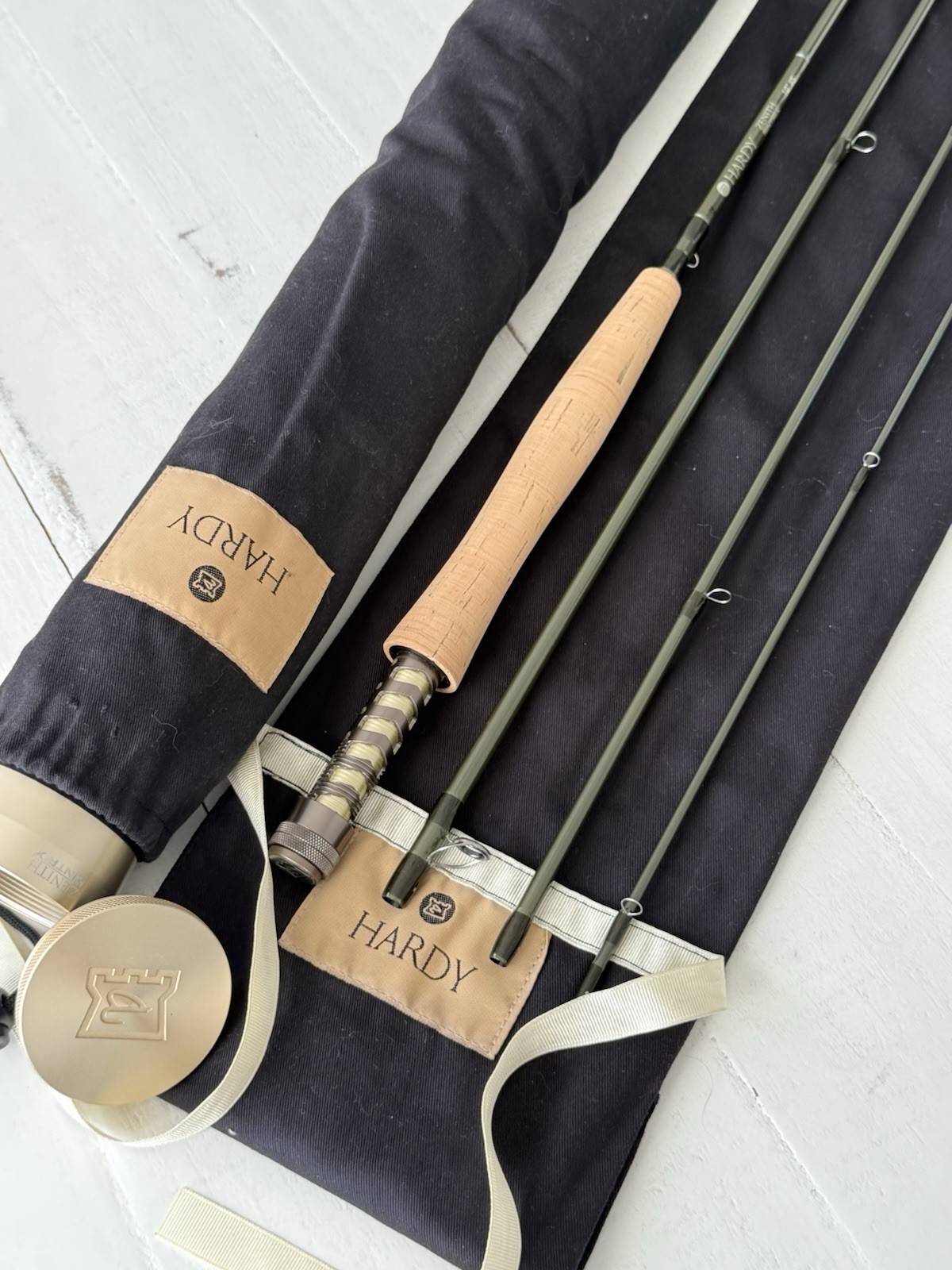 **BEAUTIFUL** 🔥HARDY ZENITH 5wt 10’ft~4pc Fly Rod!! 🔥~LEGENDARY~🔥
