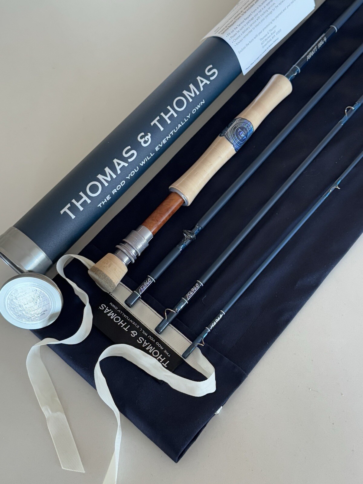 **BEAUTIFUL** 🔥 Thomas & Thomas Avantt 6wt 10’ft~4pc Fly Rod! 🔥 ~NEW~