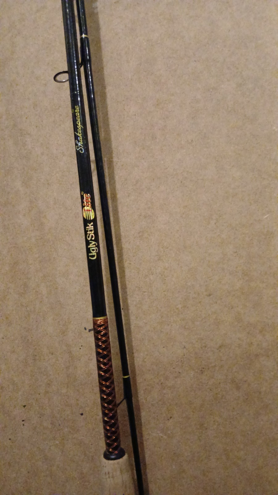 shakespeare ugly stick fishing rod, 2 pc. 8′-6″ Med/Hvy for 10 to 25 lb. line