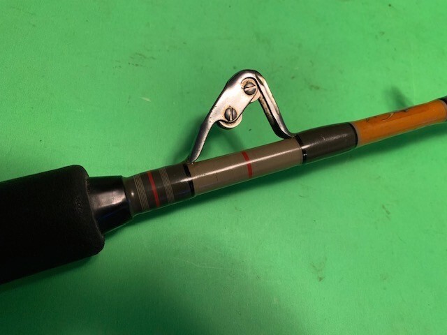 CONTENDER TUNA RANGER 5 FOOT 6 INCH 30 TO 80 POUND RATED TROLLING FISHING ROD