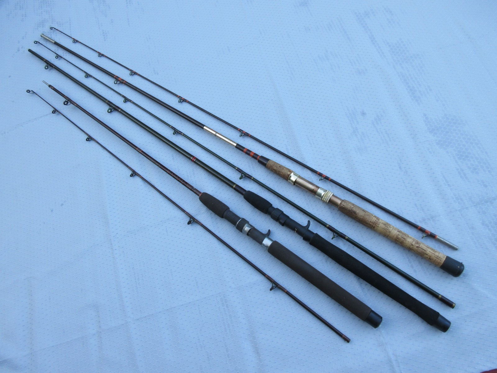 3 Casting Rods Fishing Rods Kunnan and Kodiak