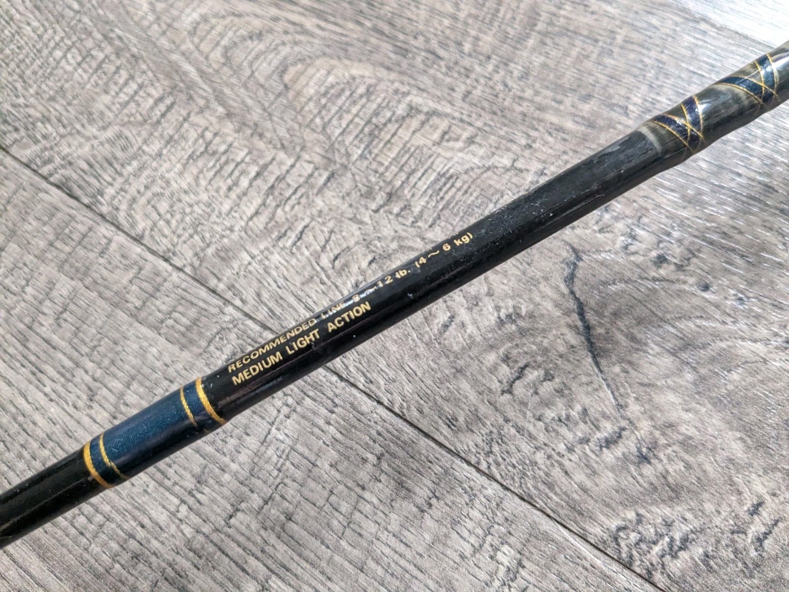 Daiwa STRIKE GOLD Graphite SKG-12 6’6 2PC Medium Light Action Spinning Rod