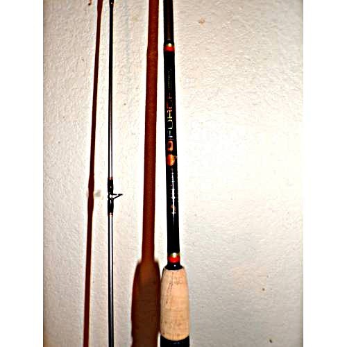 DAIWA D-FORCE MODEL # DWA562MC- 5’6′- 2pc. MEDIUM ACTION SPINCAST ROD + CASE