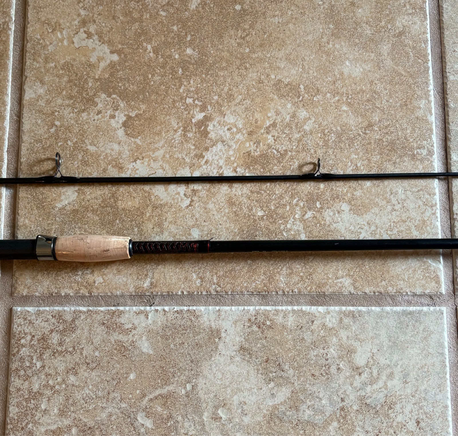 Shakespeare Ugly Stik Elite Graphite Spinning Rod 8′ 6″ Heavy USESSP862H
