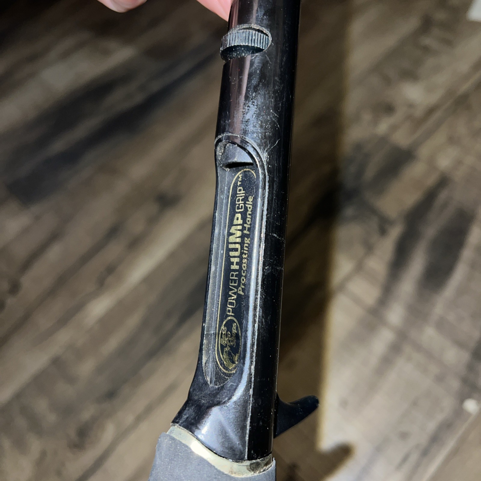 Bass Pro Shop Power Stick Hump Grip IM-6 Graphite PS60M 6’ Med Act Casting Rod