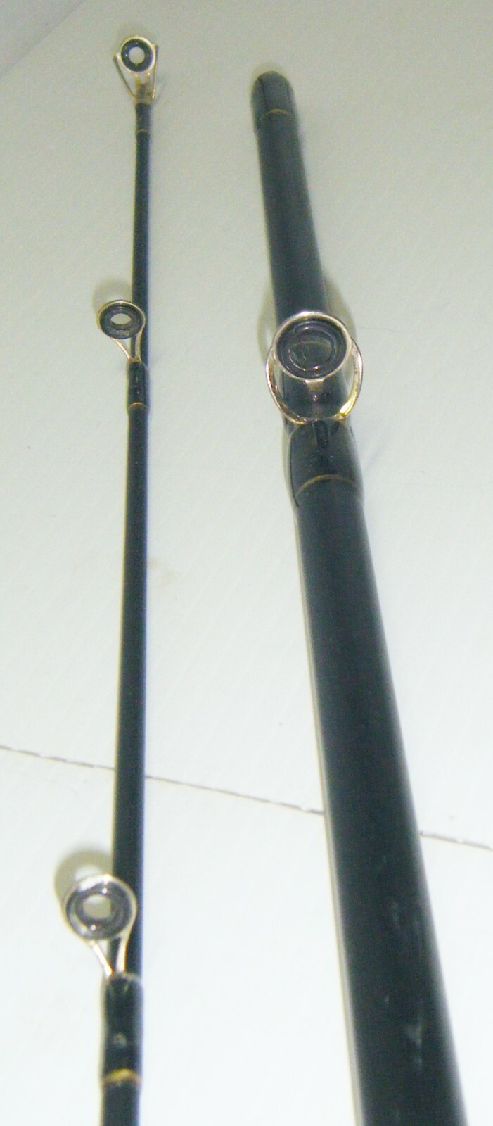 ABU Garcia Abumatic 375 2-Piece 6’ Med. Action Casting Rod
