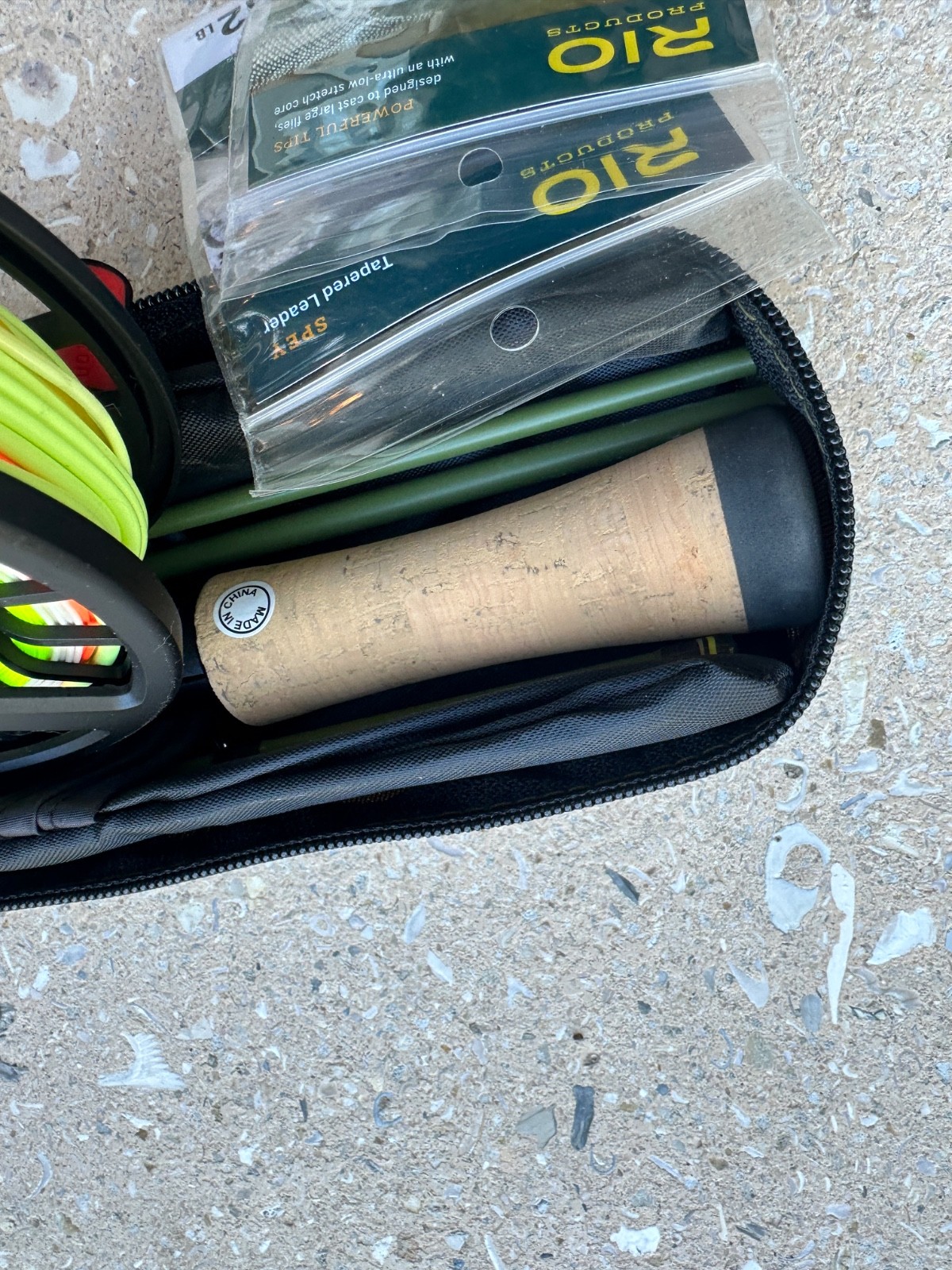 Redington FIELD KIT – TROUT SPEY Fly Rod 11′ 3″ 4 weight 4 piece w reel and line