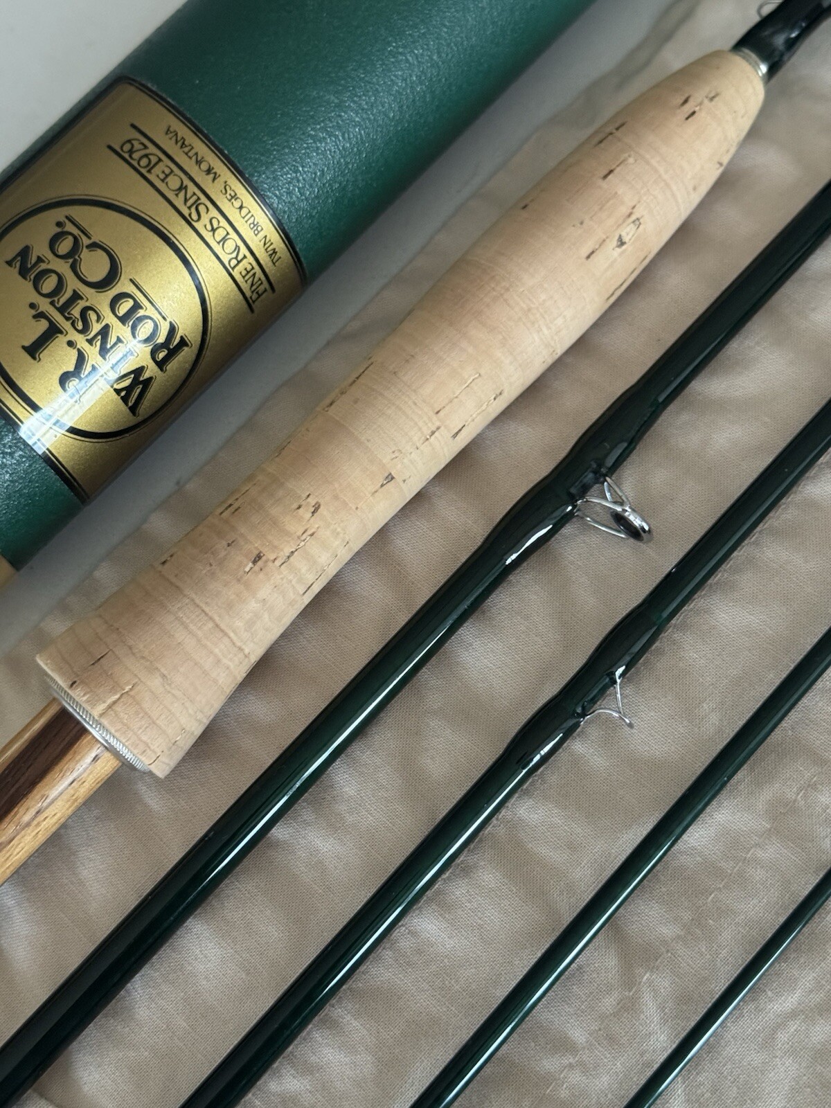 **BEAUTIFUL** 🔥 ~RARE~ RL WINSTON LT 3wt. 8’9”in ~5 Piece~ TRAVEL FlyRod!! 🔥