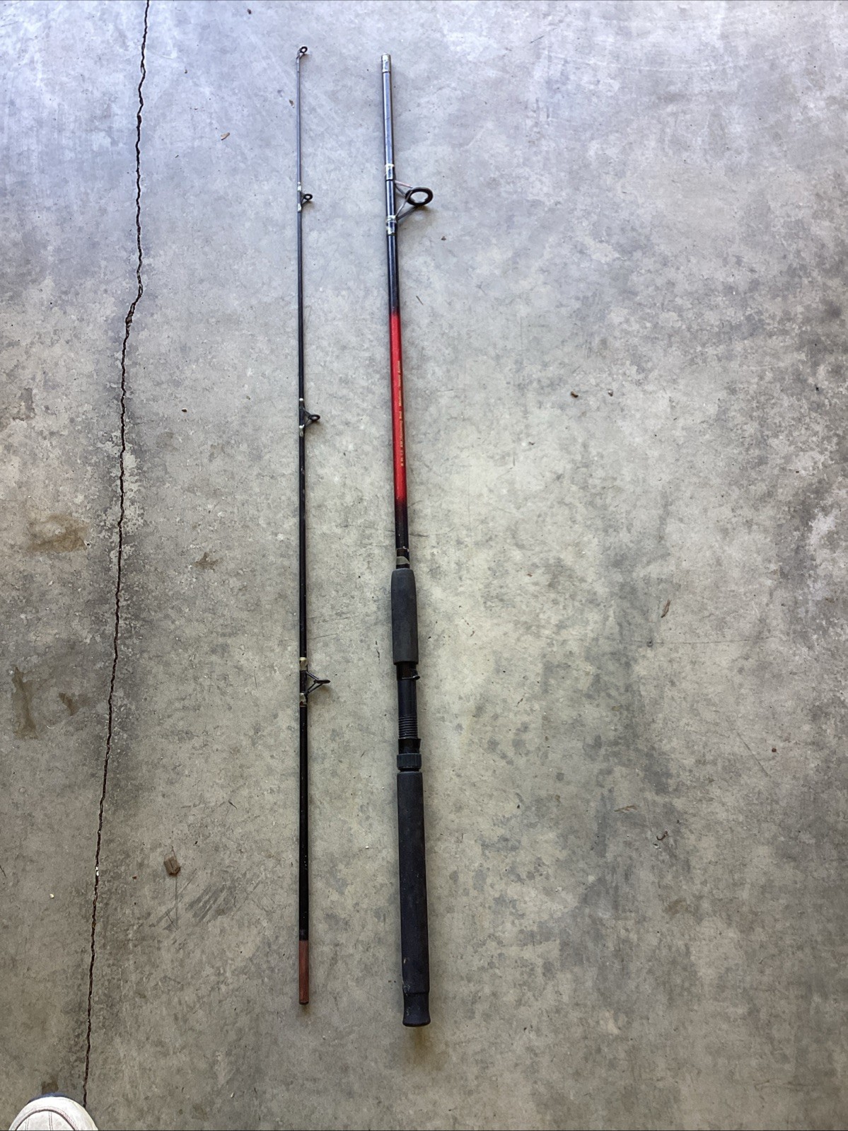 Hurricane 8’ Spinning Rod 2Pc Medium/Heavy Action Model H-80
