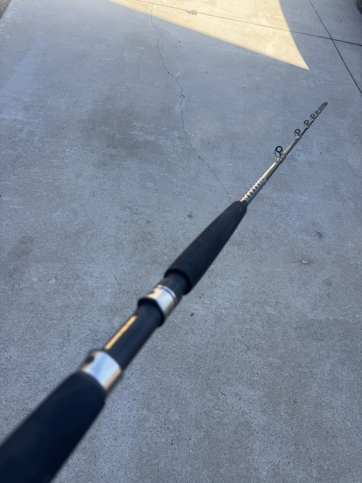 Cabelas Salt Striker CSS-BC665A Fishing Rod 1 Graphite
