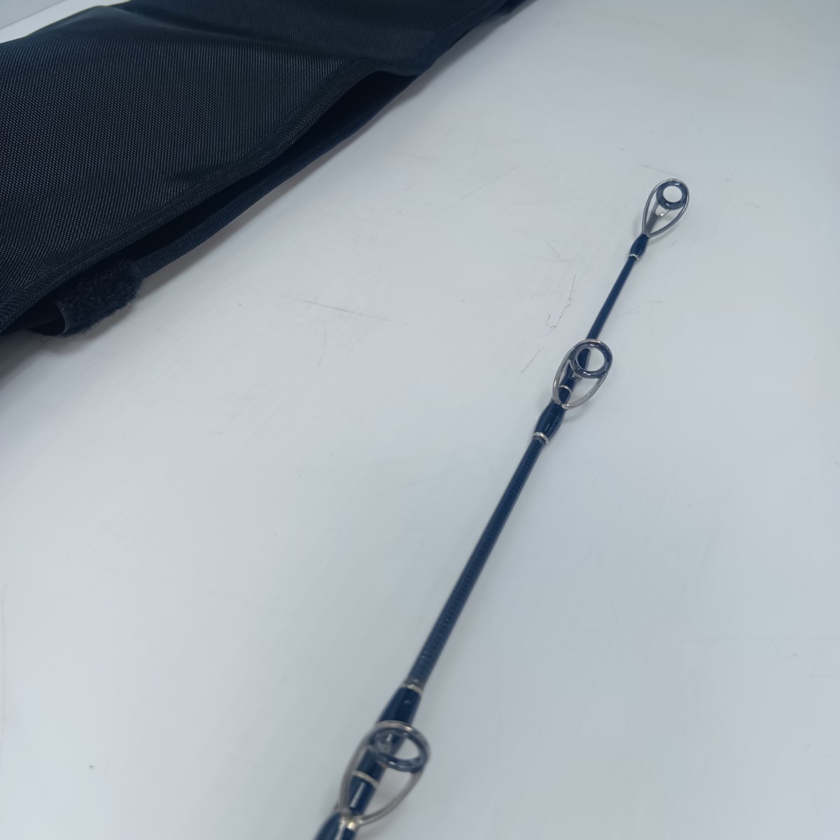 Mc Works’ Dual Edge 604LR/B, Grade B