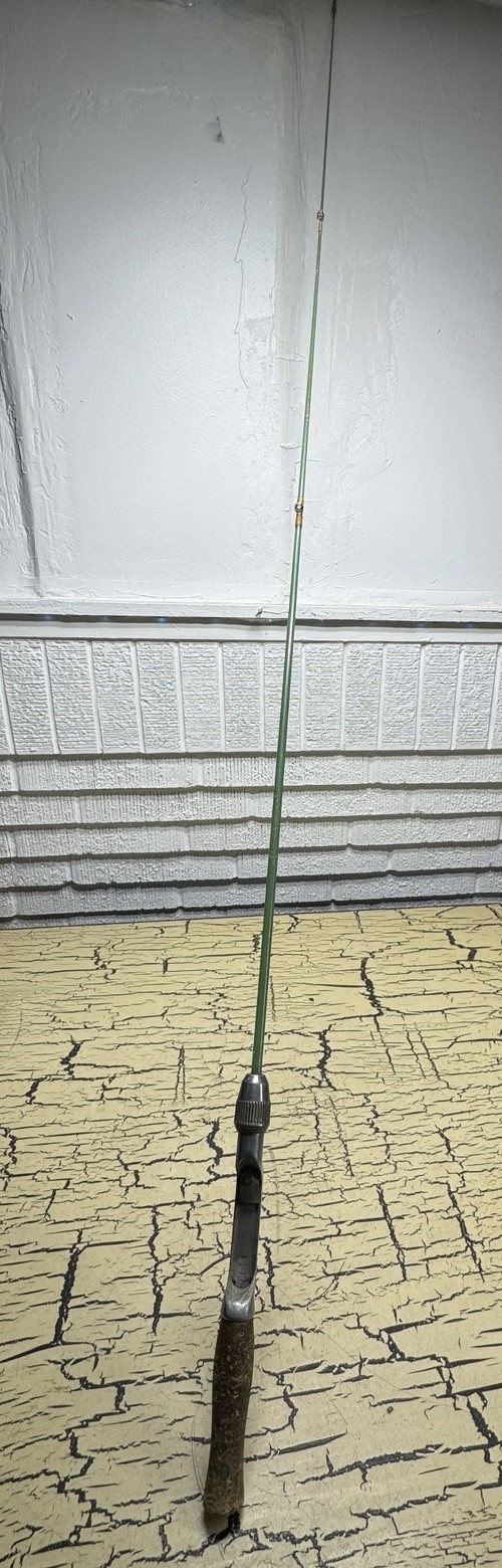 VTG Unbranded Green Glass Spinning Casting Fishing Rod Retro 60s 5ft Rare