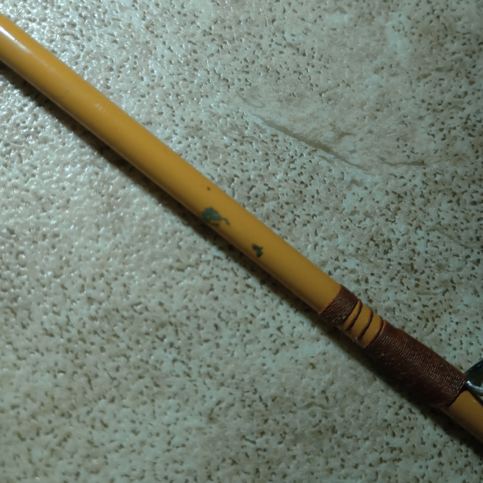 Vintage South Bend fishing rod Spinning Fiberglass 6ft Crappie trout 2-204-005