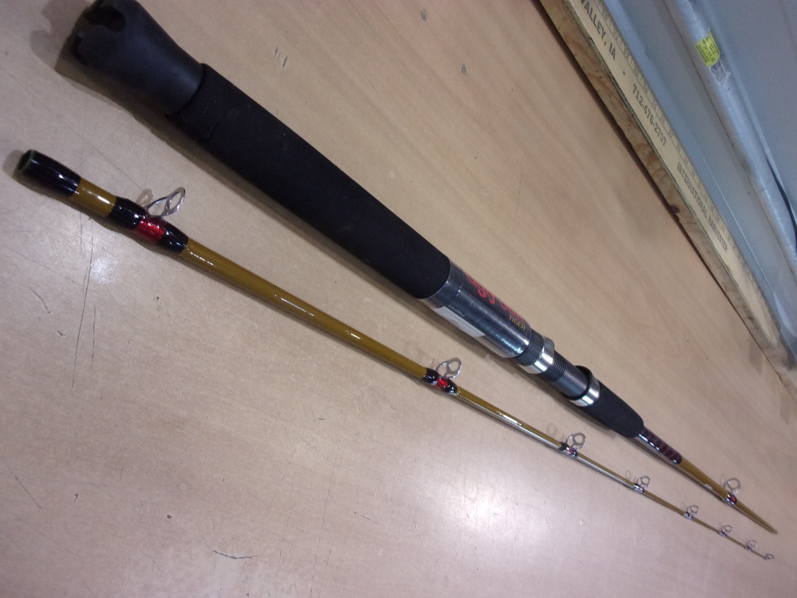 Ugly Stik Tiger Spinning 8 foot medium light trolling rod